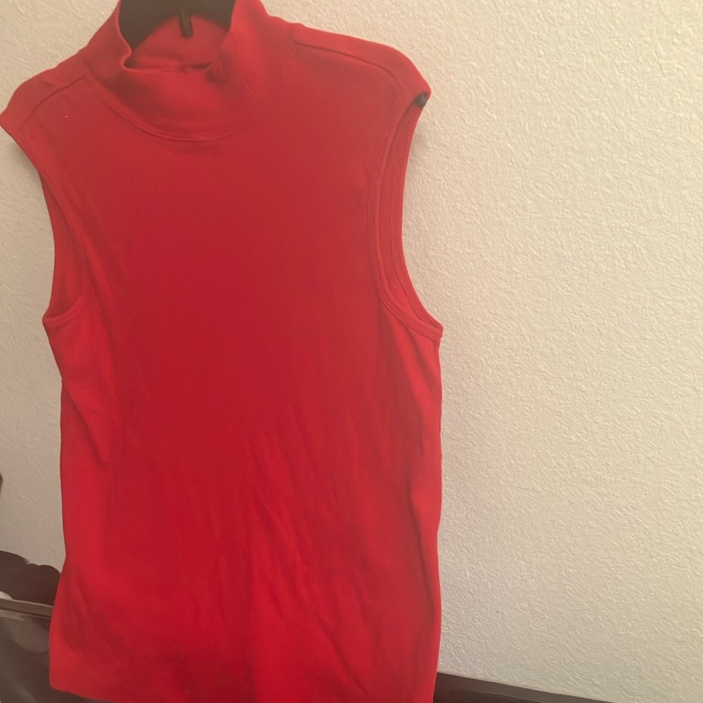 FINAL MARKDOWN Pappagallo Red Sleeveless Top xl